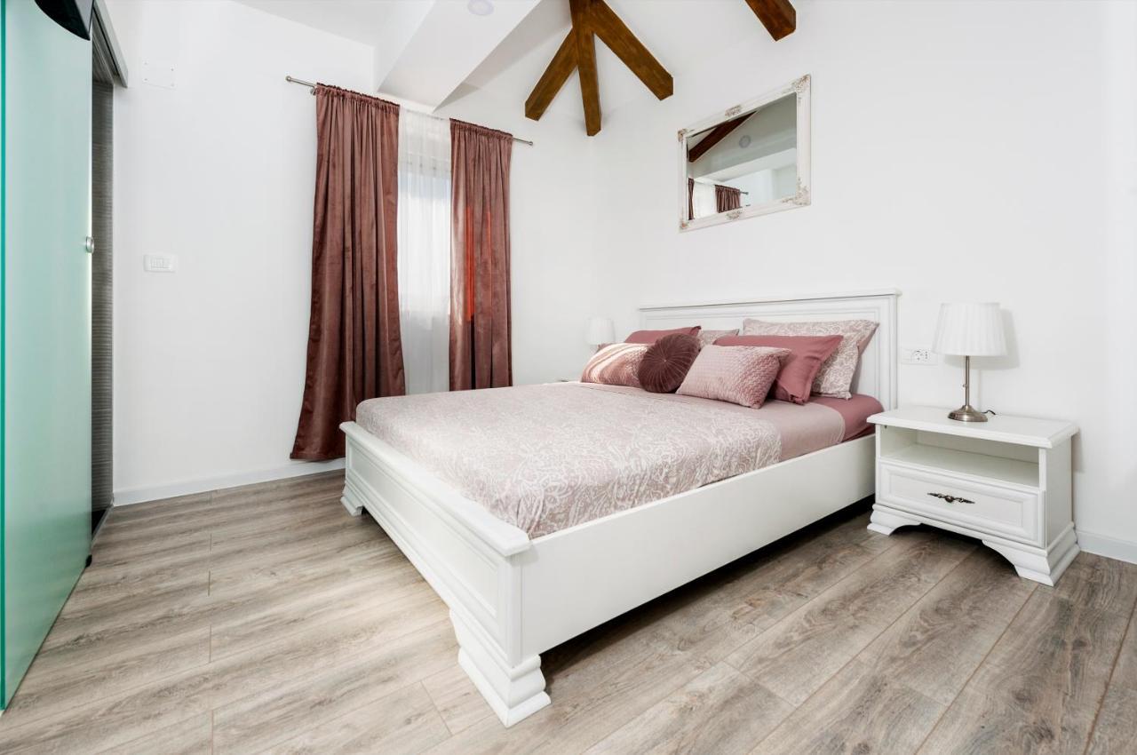 Miracolo Villa *